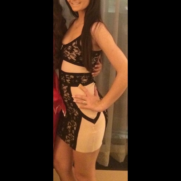 BEBE BLACK AND NEUTRAL BANDAGE DRESS - Picture 3 of 7